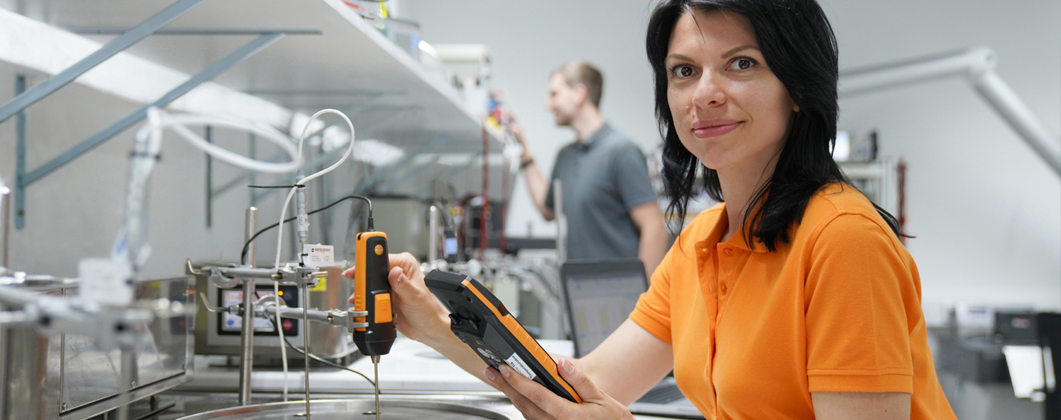 Kalibrierung von Taucheinstechfühler im Thermodynamik-Labor